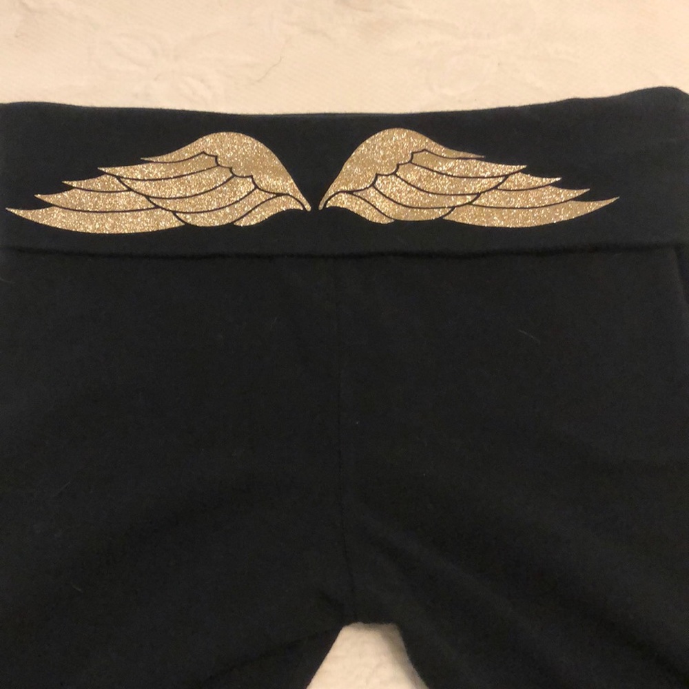 Victoria’s Secret leggings
